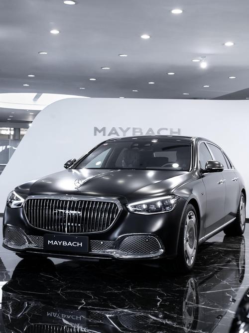 广州220岚图汽车的售后服务让用户无忧出行，迈巴赫未来的豪华车趋势