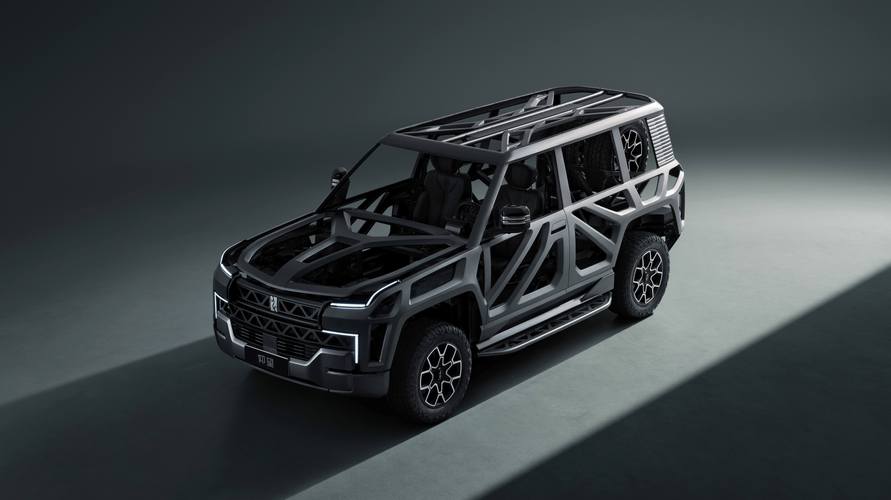 广州220仰望U8硬派越野的科技魅力，国能汽车对传统燃油车市场的冲击